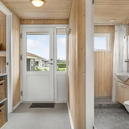 Дом отдыха Beautiful In Juelsminde With 3 Bedrooms And Wifi