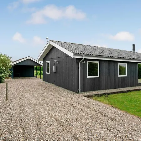 Beautiful In Juelsminde With 3 Bedrooms And Wifi * Sonderby (Midtjylland)